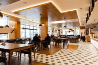 Hotel Tesara - Breakfast