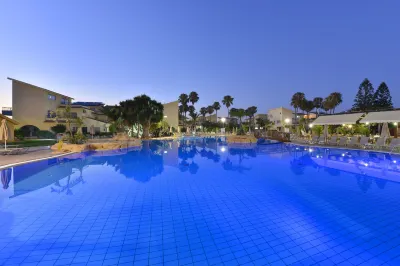 마크로니소스 빌리지 클럽  호텔