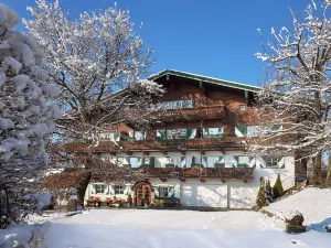Landsitz Römerhof - Hotel Apartments