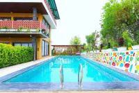 Chitralekha Boutique Resort - Pools