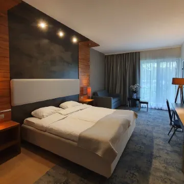 Green Garden Hotel