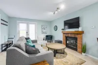 The Alpine - Central Collingwood Condo Hotels in Collingwood