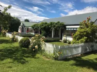 Settlers Cottage Motel Hotels in Arrowtown