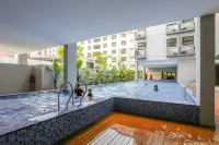 Clovers Residence @Solo Urbana Near Uns