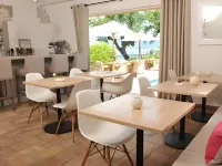 La Bastide d'Antoine - breakfast