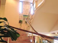Royal Garden Hotel - 3-Star