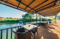 Antik River House Hotels in Sile