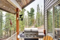 Spacious Beaver Getaway Near Eagle Point Resort!