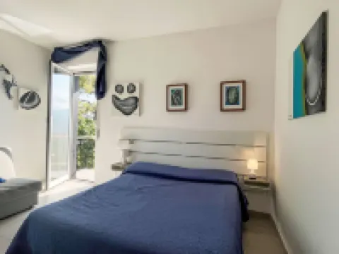 Blu Mediterraneo (Pgi210)