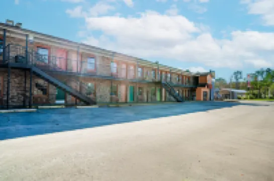 サザン イン バイ OYO ウォルターボロ I-95