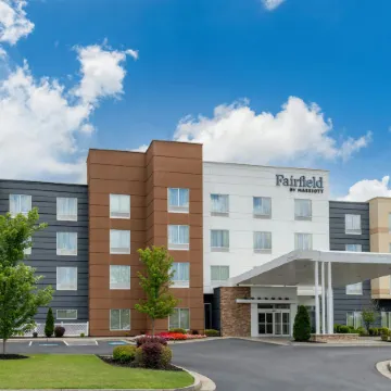 Fairfield Inn & Suites Calhoun