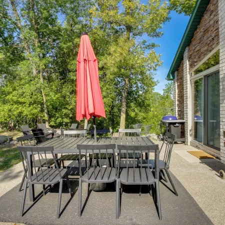 Pet-Friendly Richville Vacation Rental w/ Dock!