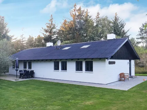 6 Person Holiday Home in Bindslev