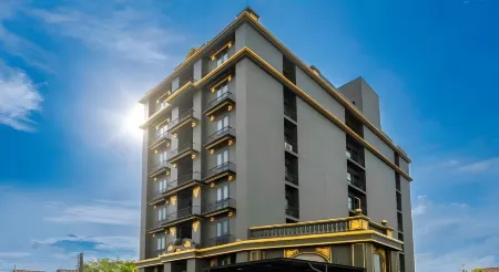 A.List Hotel Отели рядом с достопримечательностью «Wat Bo Thong»