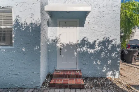 Sleek & Cozy Studio: Freshly Renovated Отели рядом с достопримечательностью «Downtown West Palm Beach»