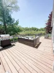 溪畔小屋-普魯登維爾乾淨迷人的三卧室房屋配有WiFi和空調