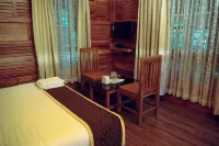 Wood Clusters Hotels in Suntikoppa