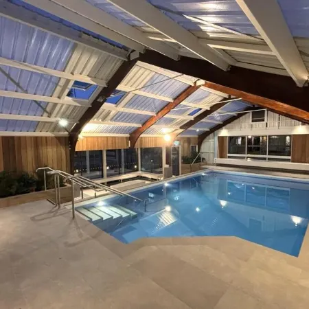 Tasman Holiday Parks - Christchurch Отели рядом с достопримечательностью «Папани»