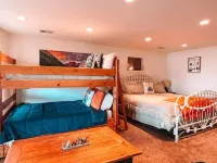 Beautiful mountain home with BREATHTAKING views!