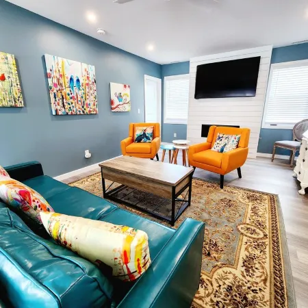 The Nest: Charming 3-bedroom house in Brigantine~Steps to Beach!