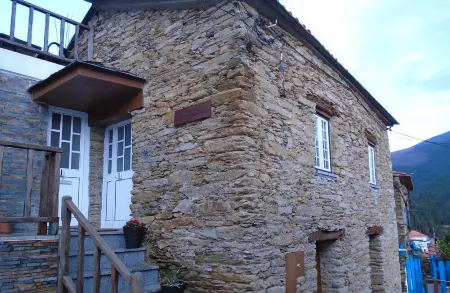 Casa do Freire /Serra da Estrela / Registration No. 60052/A.L.