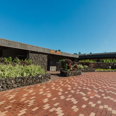 Maui Seaside Hotel