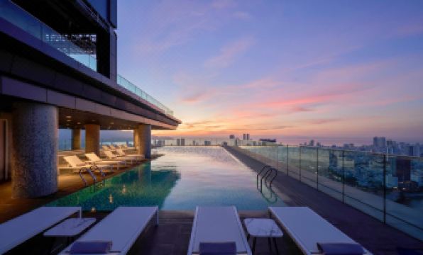 Courtyard by Marriott Danang Han River