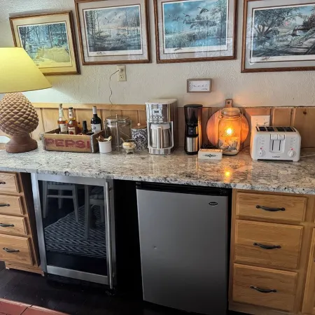 Serene Dragonfly Point at Meta Lake: 3-Acre Property on Private Lake