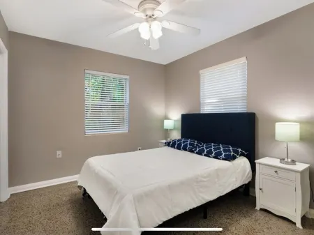 Sarasota-Indian Beach Zen Home (private-pet friendly)