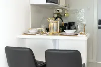 Tropical Treasure at the West