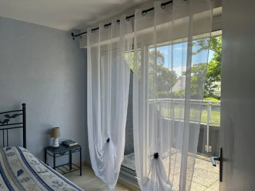 House 300 M from Roaliguen beach with sailing school and supervised beach