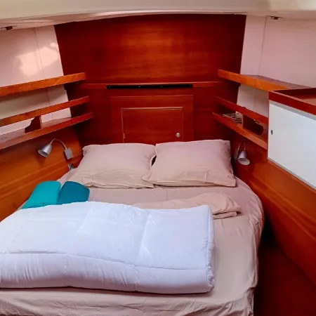 Large 3-cabin sailboat for a unique experience! Отели в г. Сет