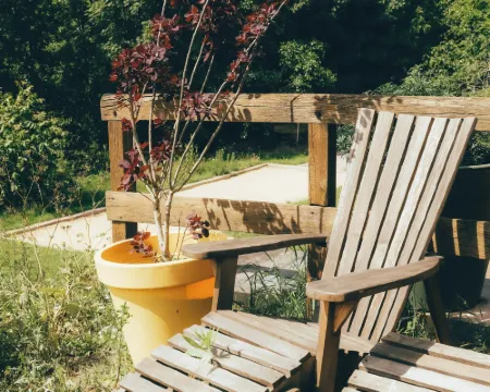 Fort Vuren Hotels in Dalem