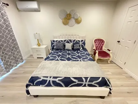 40% OFF Upland 2 Master Beds W/ Yard - Close To Airport, Hospitals & Colleges Отели в г. Апланд