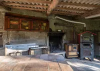 House surrounded by greenery between Civita di Bagnoregio, Orvieto and Bolsena