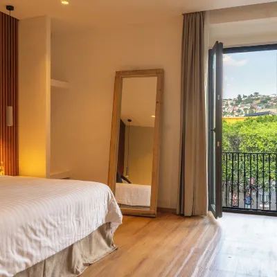 Crisol Hotels near Parroquia de San Miguel Arcangel