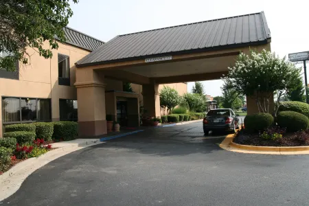 Hampton Inn Perry
