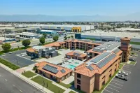 Days Inn by Wyndham Fontana / Rialto Hotels in Fontana
