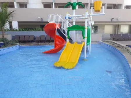 Olympia Park Resort (Great, brand new and across from Thermas dos Laranjais)