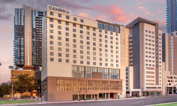 Cambria Hotel Austin Downtown