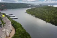 Pet-Friendly Cozy Lake Getaway – Relaxing 2BR Retreat Near Branson Fun