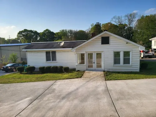 BEAUTIFUL 3 BED ROOM HOME IN AUSTELL 오스틀 호텔