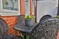 Cosy Central Cardiff Bungalow