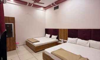 Hotel Koti Tirth
