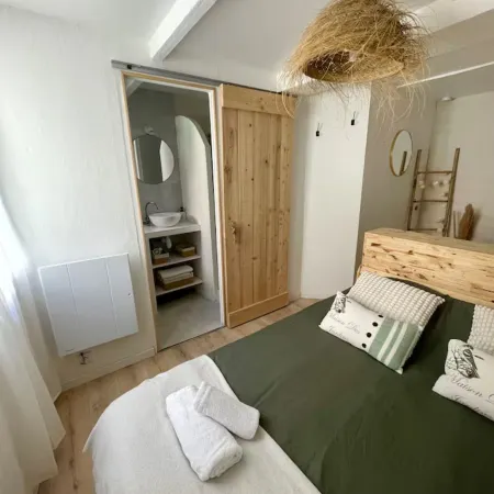 Cosy Cocoon Отели в г. Пезена