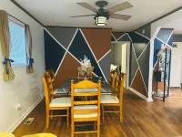 Charming 2-bedroom house with WiFi, AC in pleasant Warner Robins