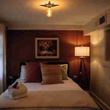 The Sonora House – Entire Home Rooms