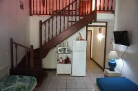 Apartment Camélia (500 m from the BEACH, with SWIMMING POOL)