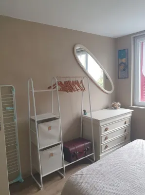 Pleasant, quiet apartment with terrace in the hills above La Bourboule.