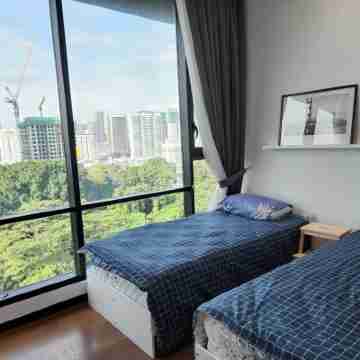 2km bukit bintang,300m MRT,luxury facilities,9pax,many car parks Rooms